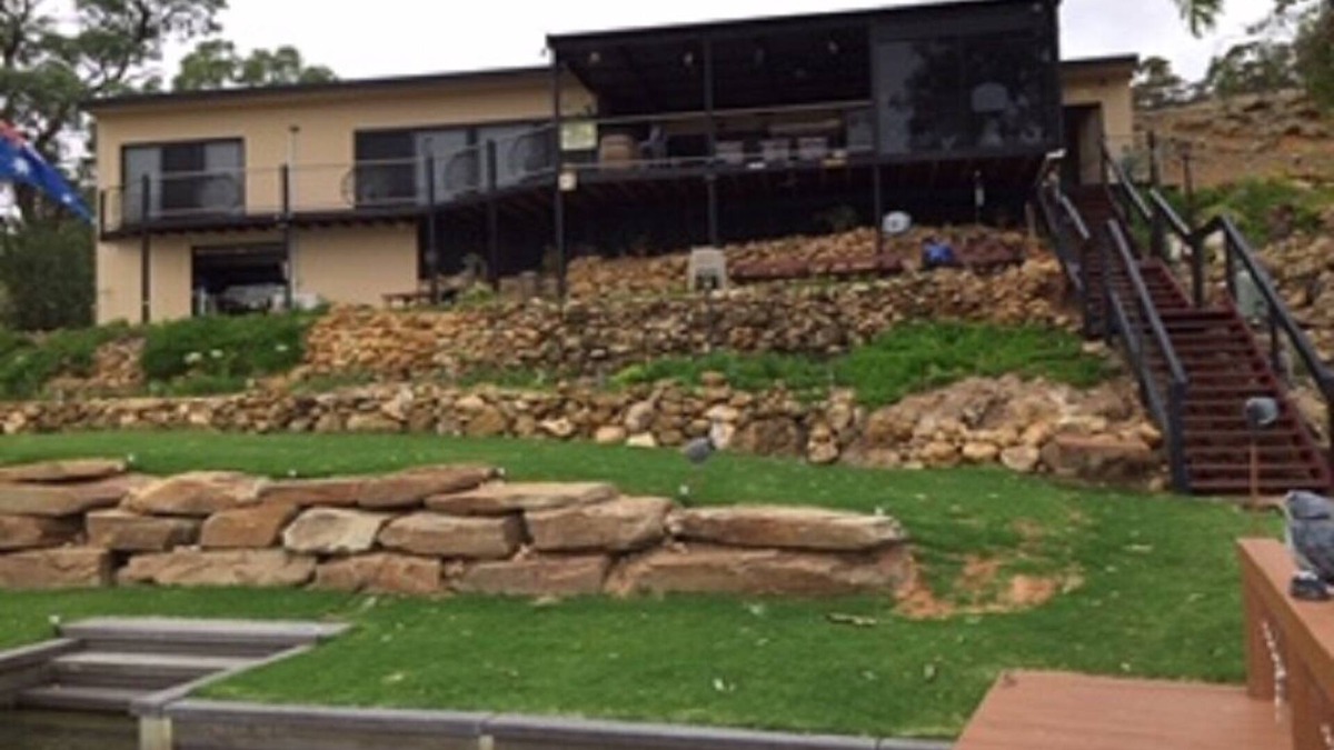 Younghusband House | River Frontage Property - Unique Views