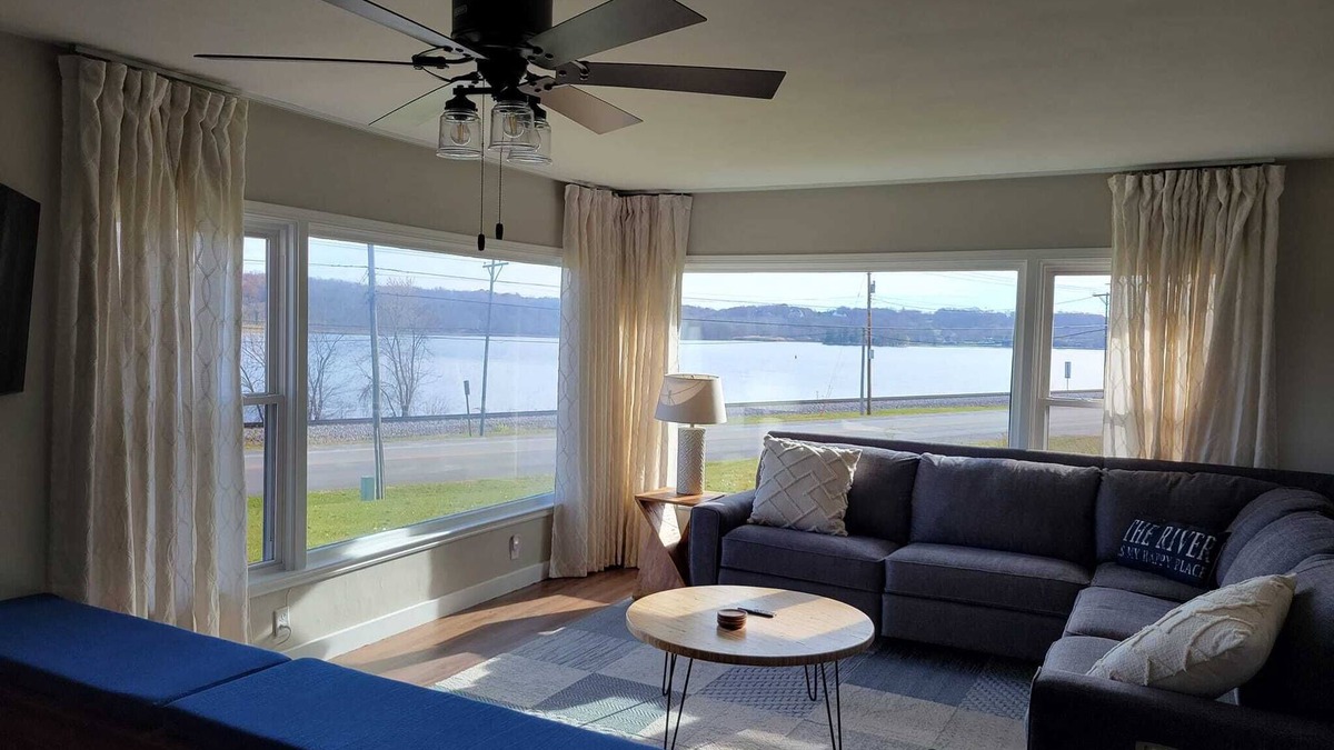 Port Byron House | River Hideaway