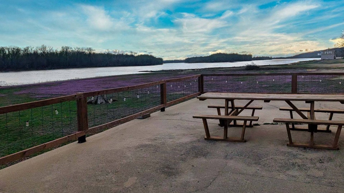 Grafton House | River Life Landing - Cozy, Relaxing home along Mississippi River - Grafton, IL