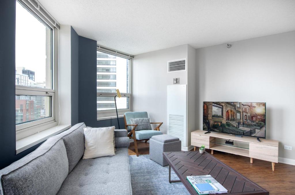 Rush and Division Apartment | River N 1BR w Gym WD nr Mag Mile CHI-86