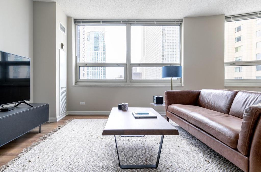 Rush and Division Apartment | River N 2BR wGym Deck Pool nr Mag Mile CHI-133