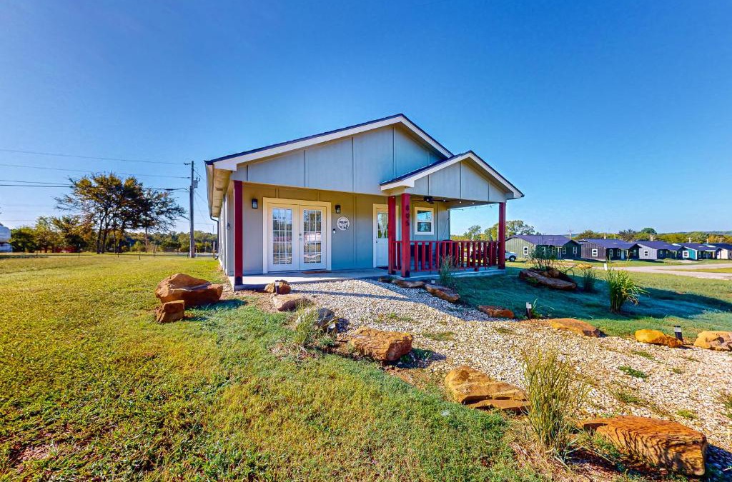 Eufaula House | River Oaks Retreat
