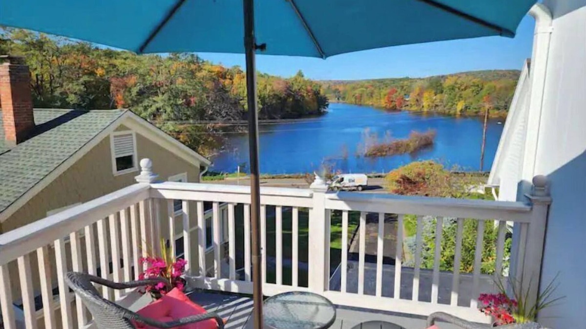 Collinsville Apartment | River Overlook - Check the view from your deck!