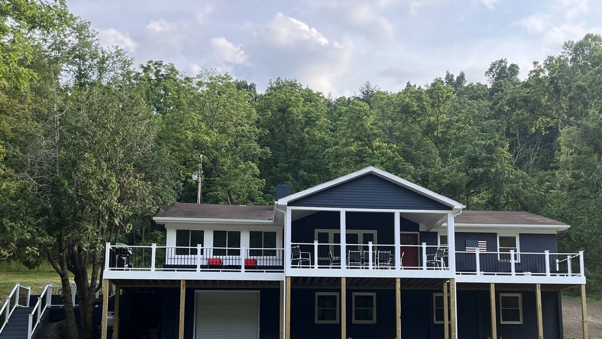 High View House | River Perch on the Cacapon: private home on 27 acres and 1200 ft of riverfront