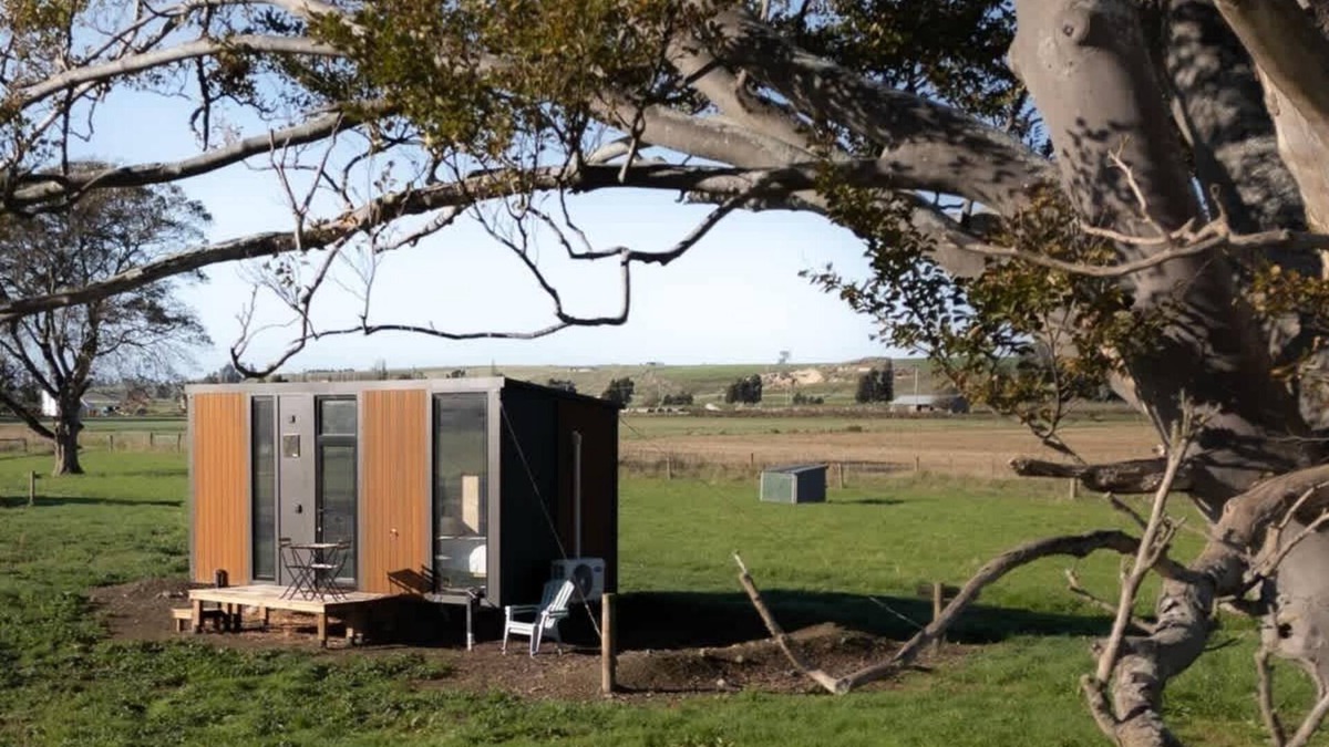 Waimate District House | River Road Retreat 2 by Tiny Away
