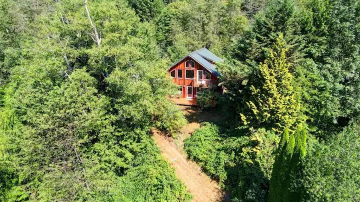 Gold Bar Cabin | River's Edge Mountain Chalet