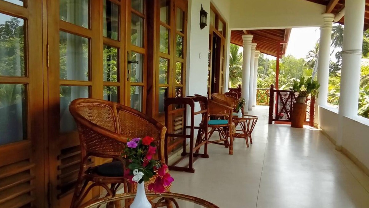 Darga Town House | River shadow villa