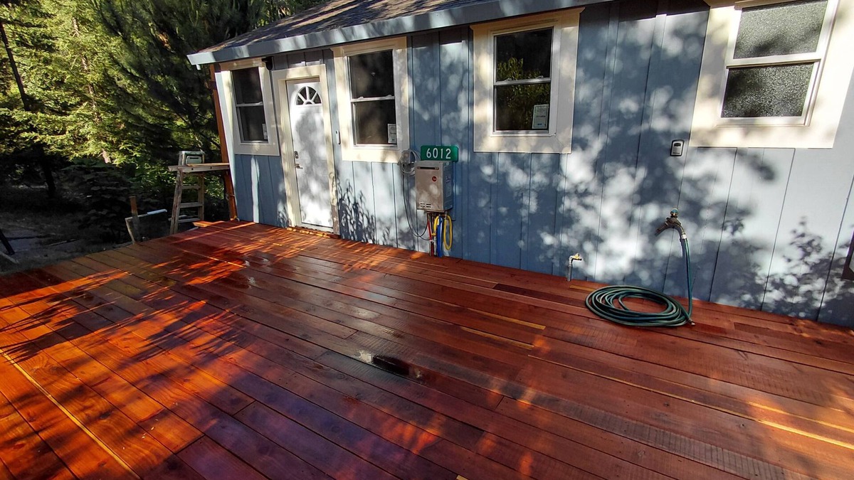 Cazadero Cabin | River side cabin in enchanting Cazadero with WiFi