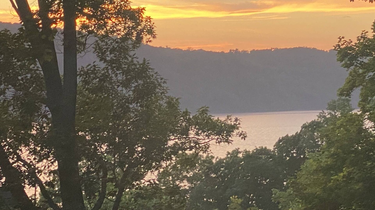 Hastings-On-Hudson House | River view full house in beautiful Hastings on Hudson