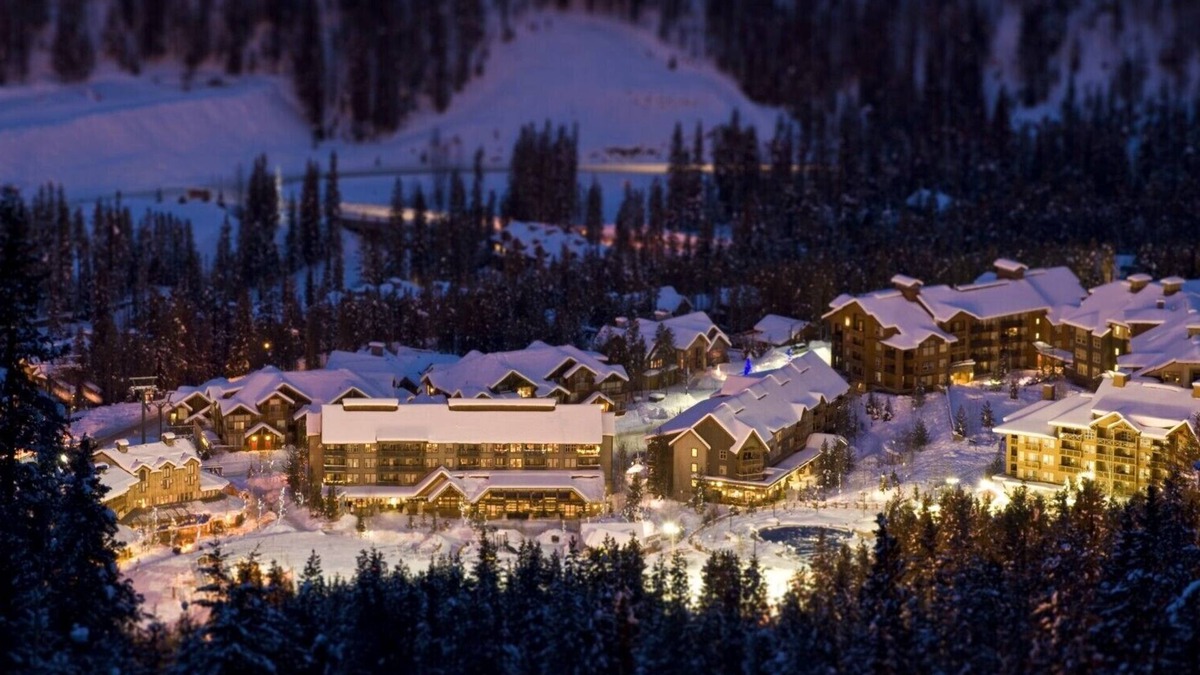 East Kootenay Condo | River View Garden level 2 bd bungalo condo sleeps 7