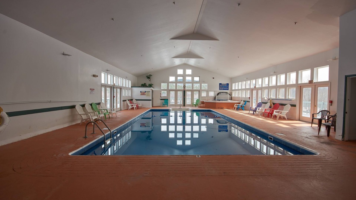 Bethel Hotel | River View Resort