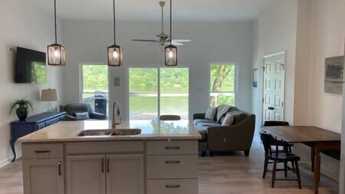 Athens House | River Views/# 1/Fishing/Deck/BBQ Grill/50mbp