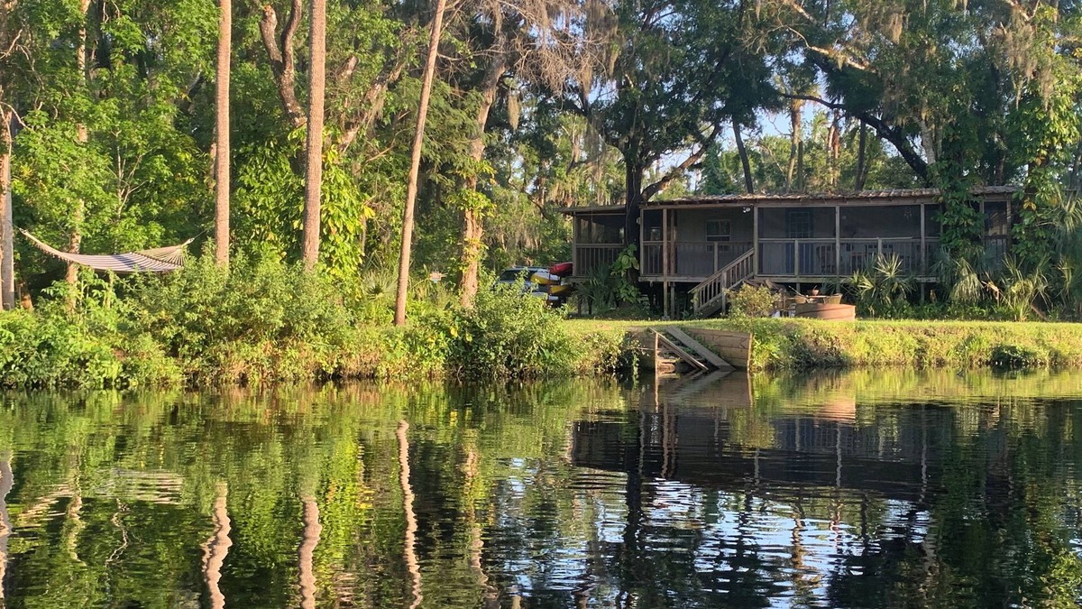 Ruskin House | Riverbend Retreat on the Little Manatee River