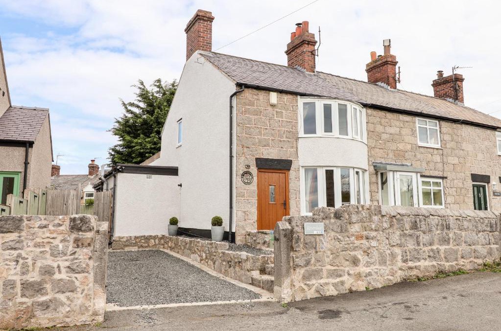 Rhuddlan House | Riverdale