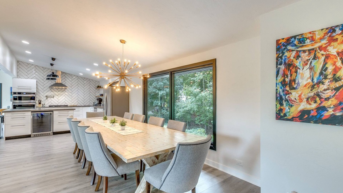 Appleton House | Riverfront Appleton Home with Pool & Boat Dock!