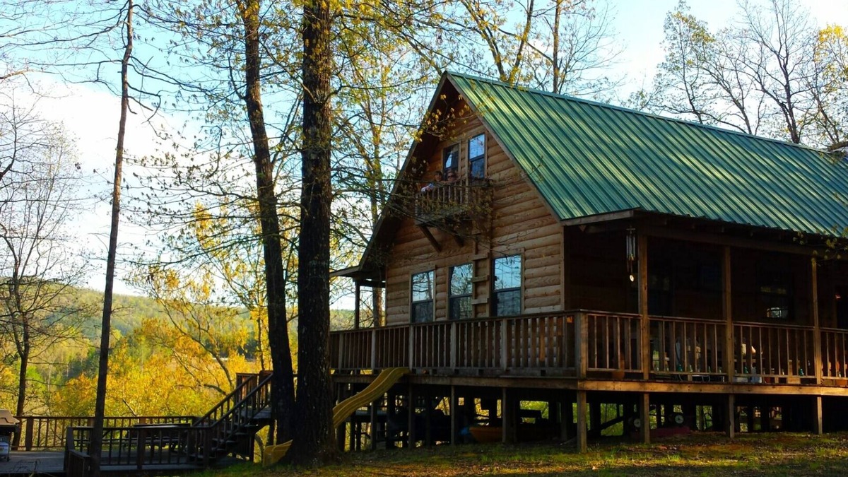 Caddo Gap Cabin | Riverfront Cabin Hideaway-Caddo Gap