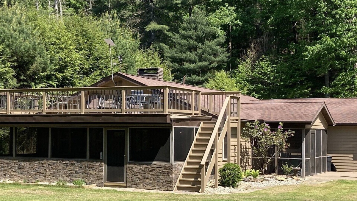 Clarington House | Riverfront Cabin On The Clarion River. Just Upstream From Cook Forest State Park