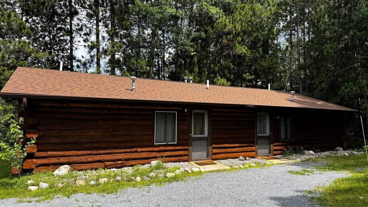 Crystal Falls Cabin | Riverfront Cabin #8.