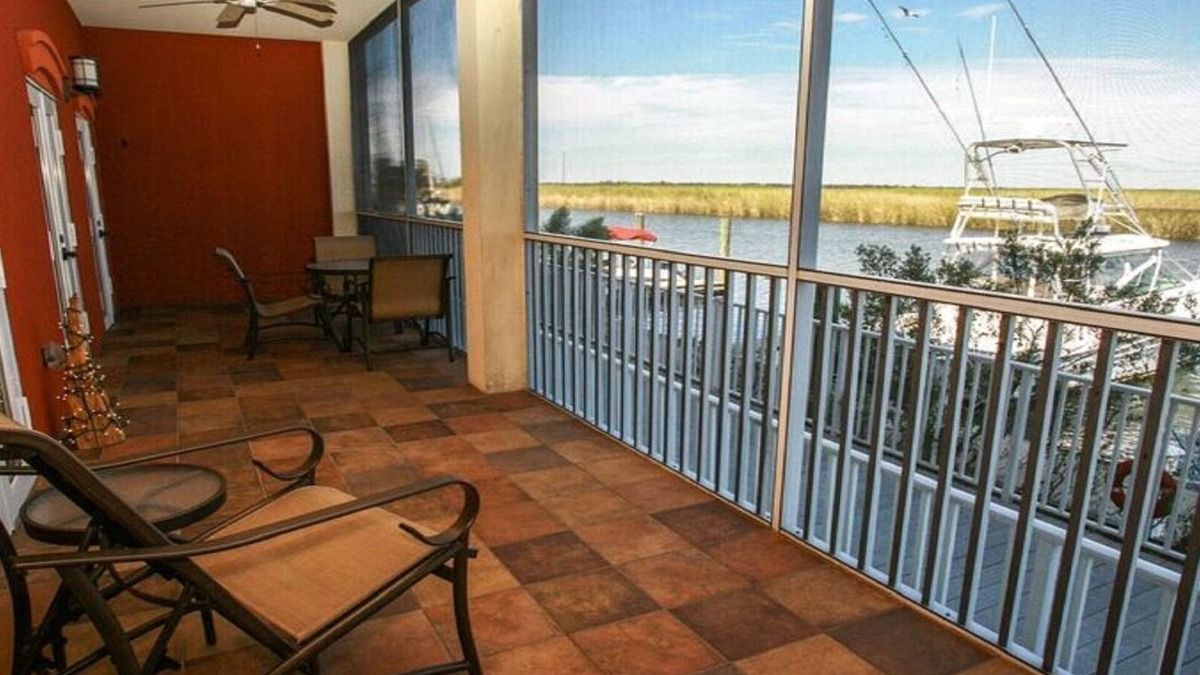 Historic Downtown Apalachicola Condo | Riverfront Condo on Beautiful Apalachicola River!