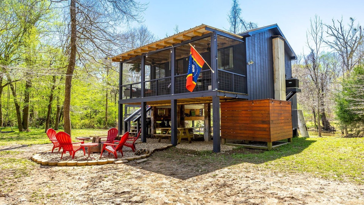Summit Cottage | Riverfront Cottage - Get Away from It All!