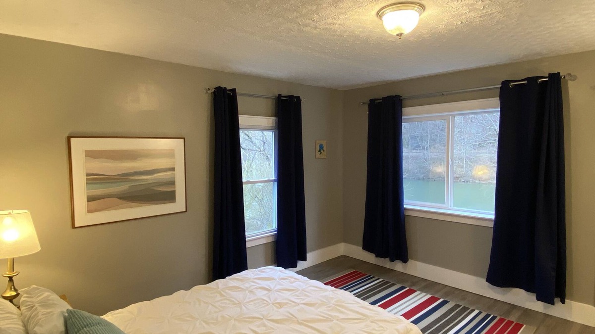 Jodie House | Riverfront Cottage on the Crystal Clear Gauley River