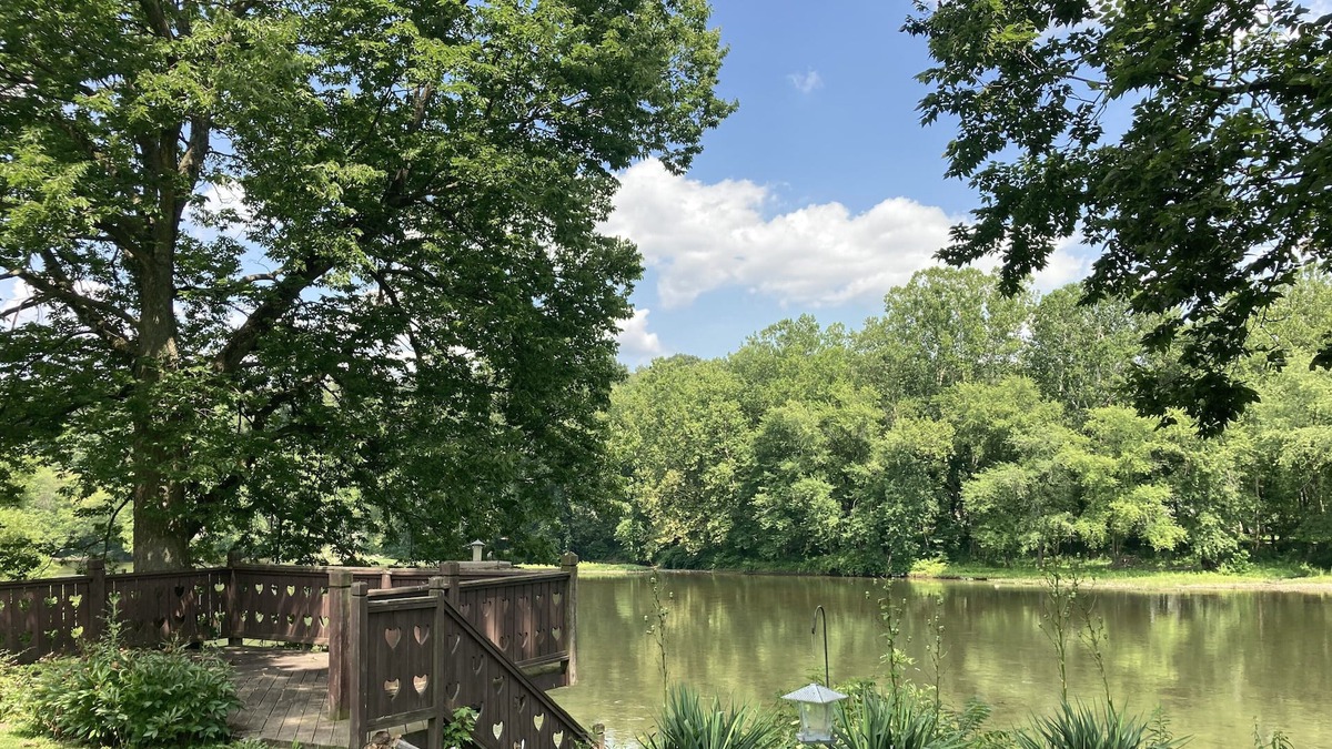 Jacobs Creek House | Riverfront & GAP House with Pool
