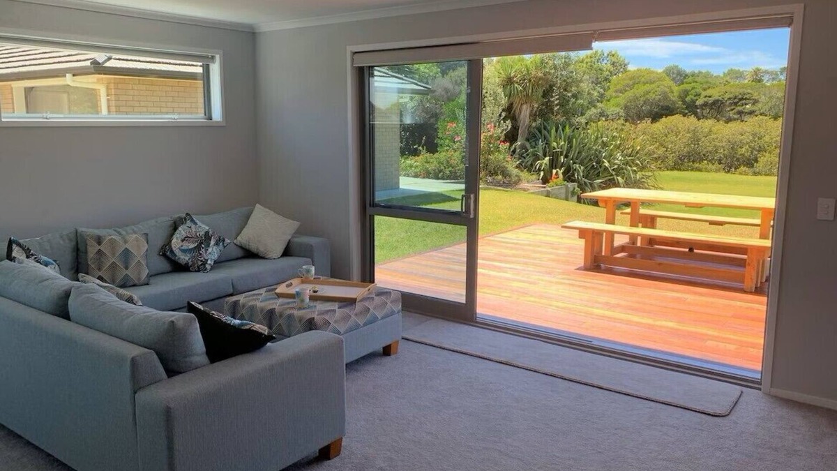 Ruakaka House | Riverfront gem in Ruakaka
