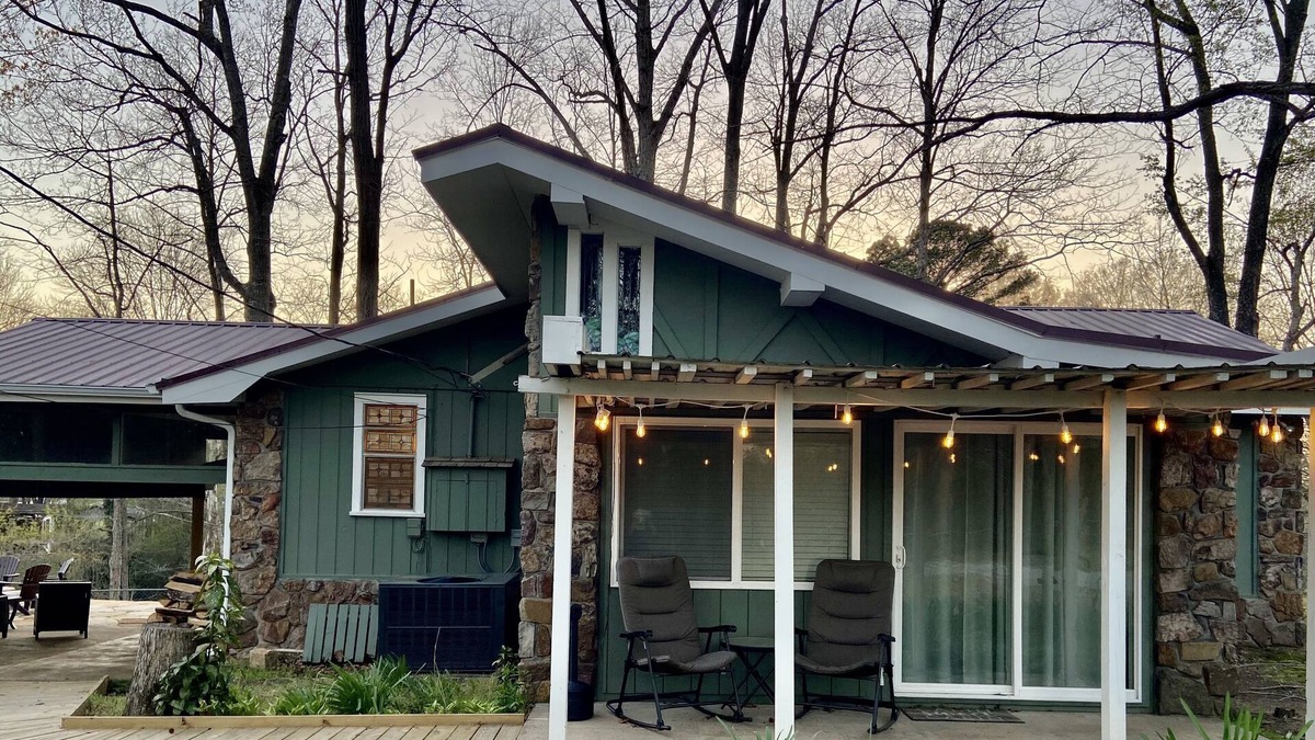 Pangburn House | Riverfront lodge with private fishing dock ~ Near Greers Ferry Lake