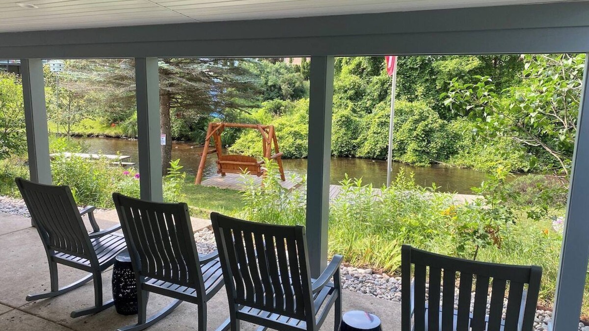 Grayling House | Riverfront Retreat in Grayling