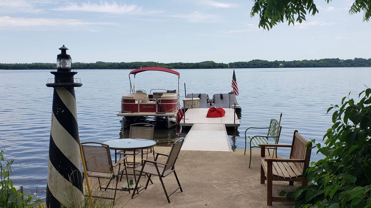 Wrightsville House | Riverfront Retreat w/Beach & Boat Access
