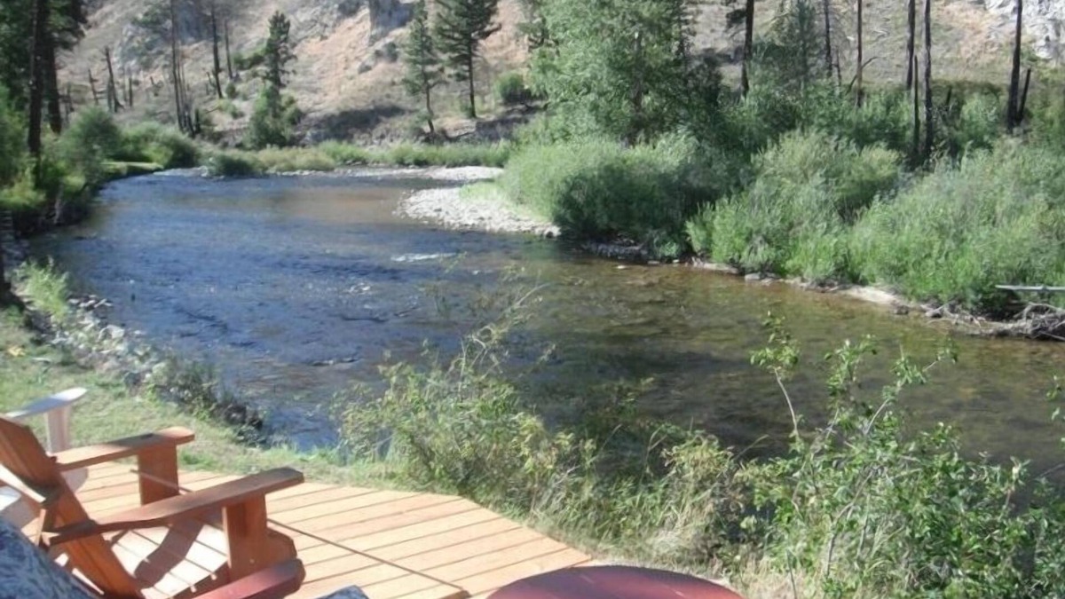 Conner House | Riverhouse Retreat on East Fork of the Bitterroot - Stunning Views & Tranquility