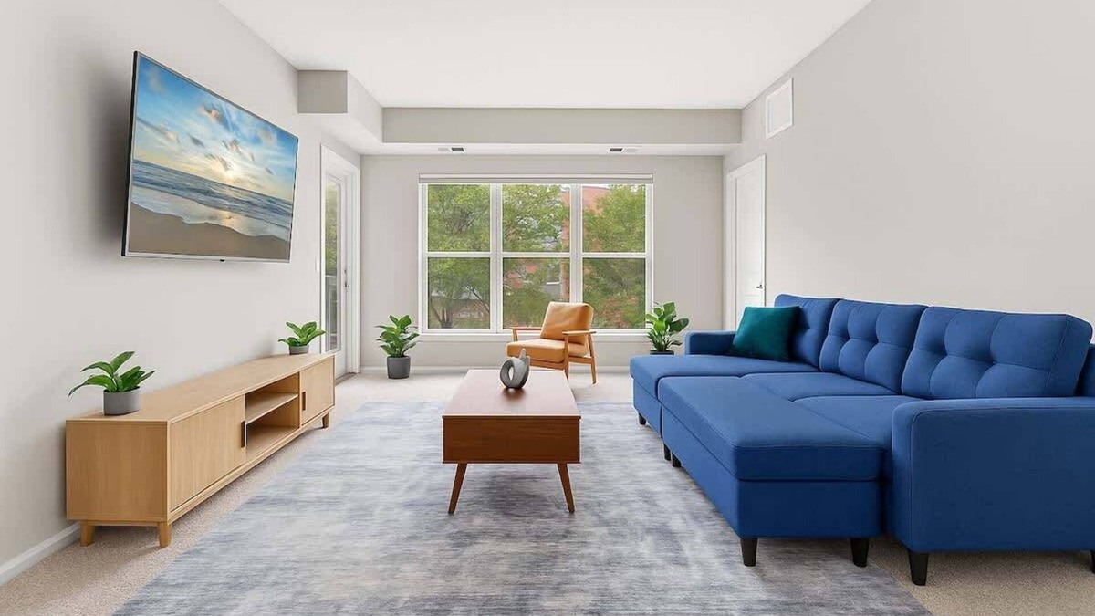 West Seventh Apartment | RiverNest 2BR | 2 Queens+ Xcel Arena +Free Parking