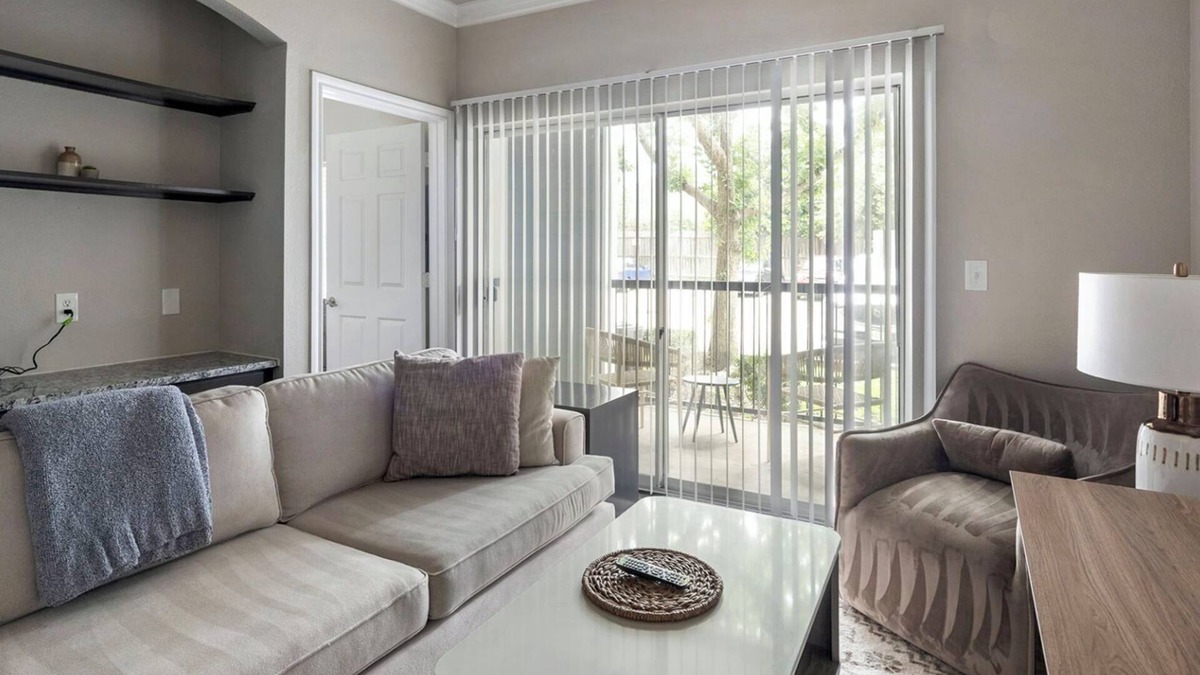 Riverpark West Apartment | RiverPark 1BD 8 - One Bedroom Apartment, Sleeps 2