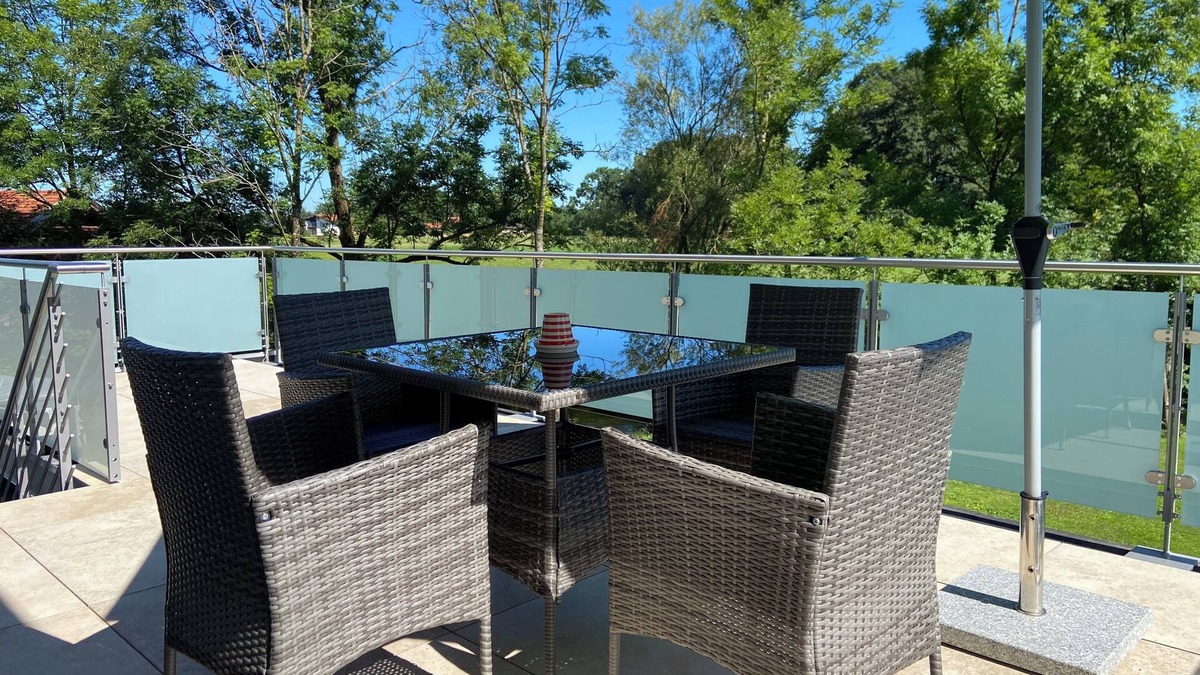 Uebersee Apartment | Riverside apartment (overseas)