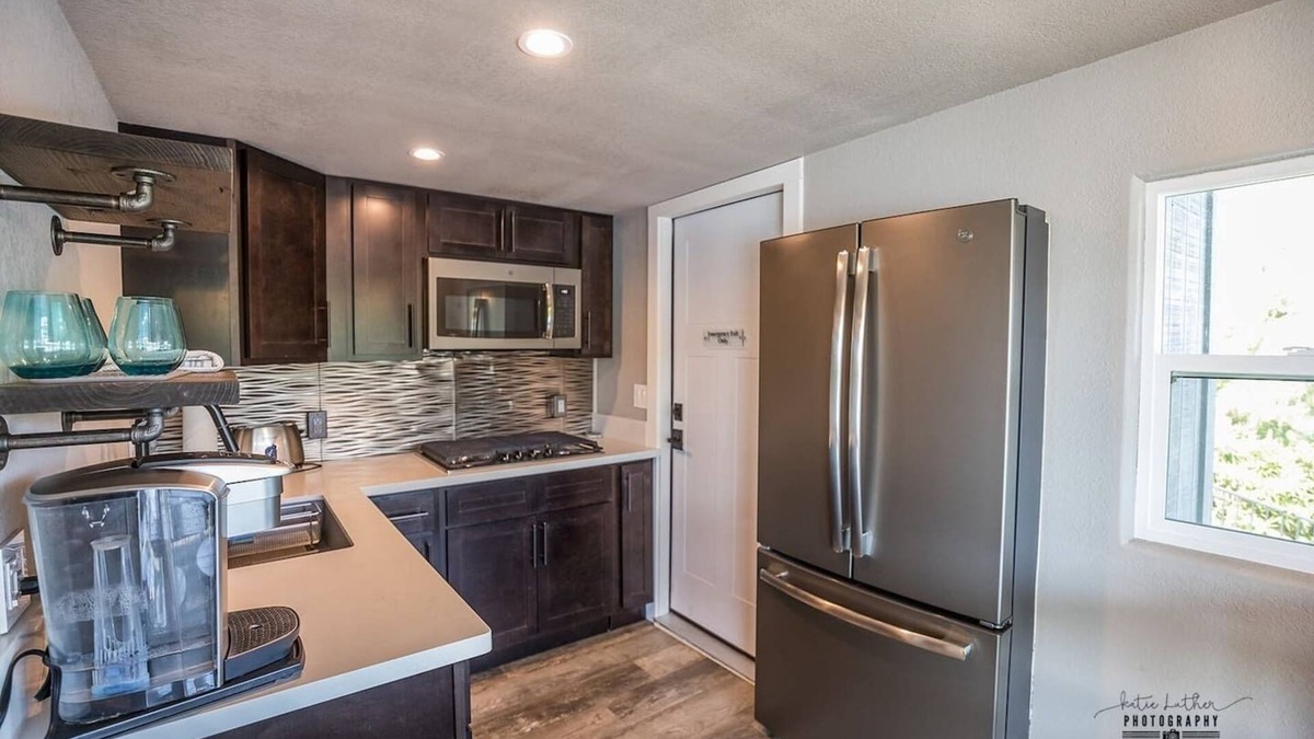 Anderson Apartment | Riverside Haven | Sac River + BBQ + 180* Views + WiFi