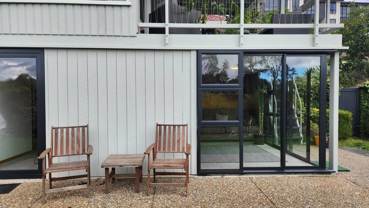 Claudelands Cottage | Riverside Hideout - Hamilton Downstairs Unit