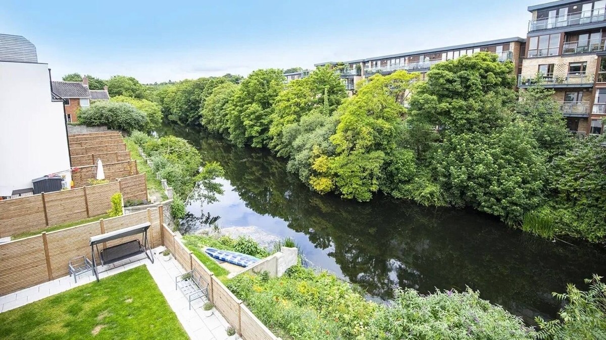 Chapelizod Other | Riverside Home - Unique Abode in Dublin City - Romantic Rooms and Cozy Gardens