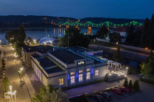Wloclawek Hotel | Riverside Hotel