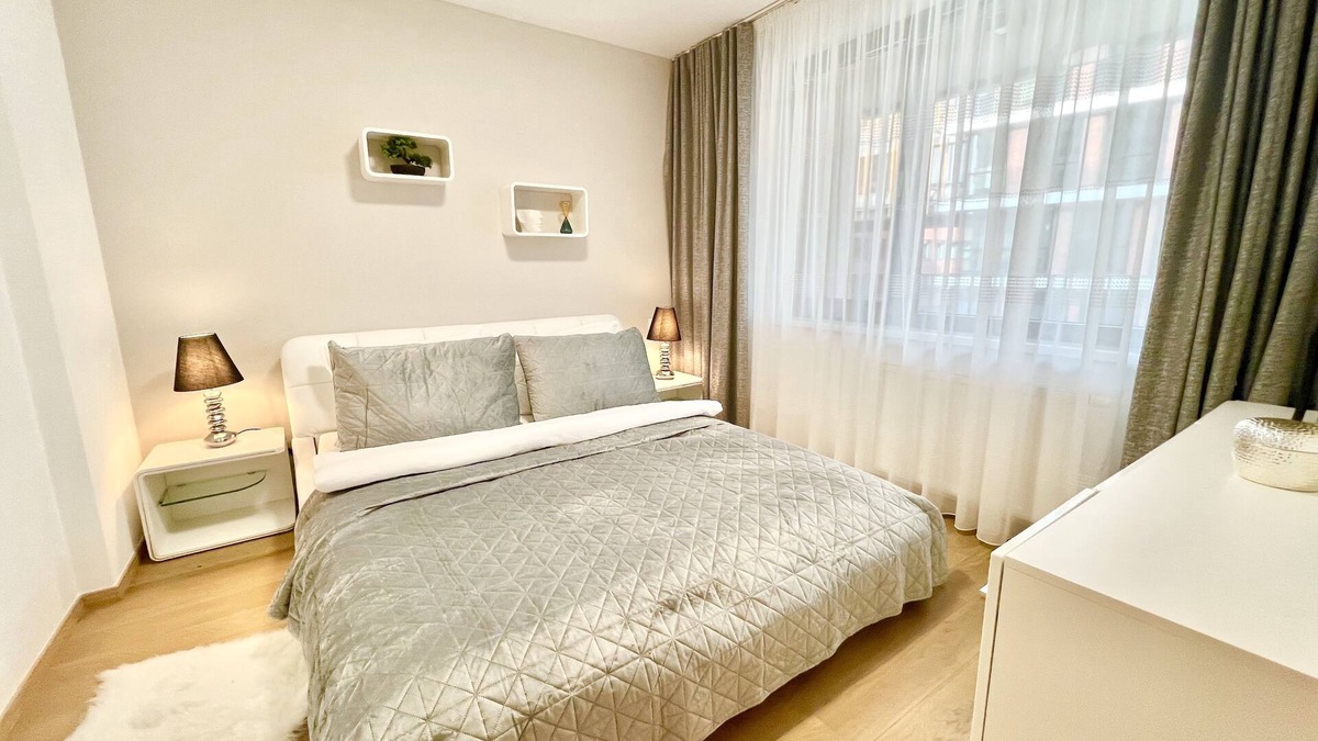 Old Town Apartment | Riverside Luxury Apartment