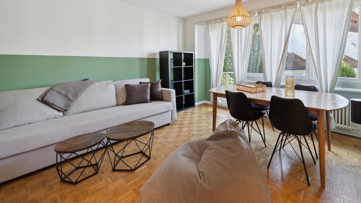 Lucerne Apartment | Riverside Oasis in the Heart of the City