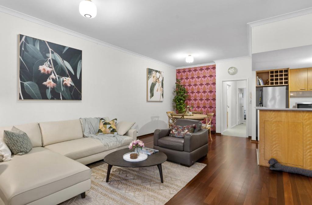 East Perth Apartment | Riverside Panorama Suite Spectacular City Living