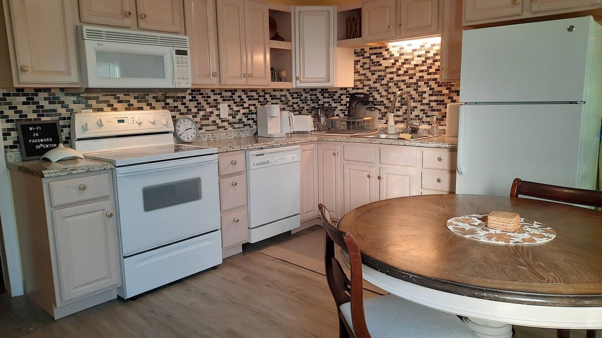 Montague Apartment | Riverside Retreat – Cozy 2-Story Getaway!