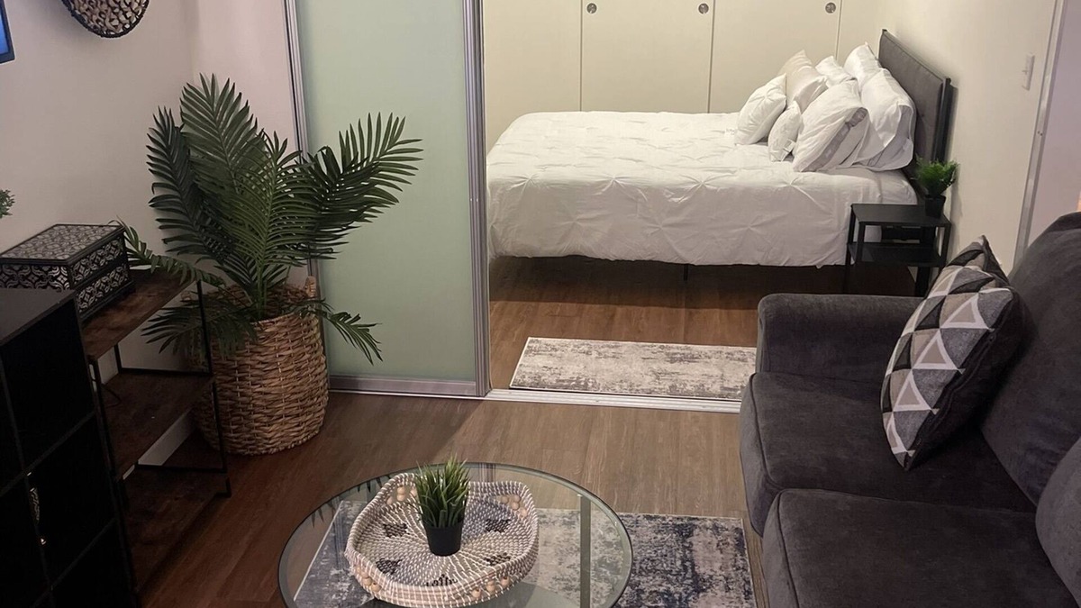 Corbett - Terwilliger - Lair Hill Apartment | Riverside- the home away from home