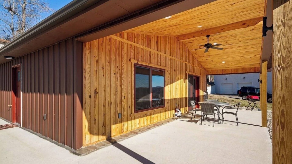 Cotter Cabin | Riverview Cabin in "Trout capital USA"n