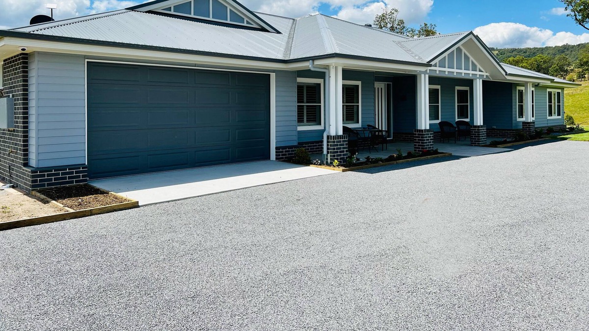 Monkerai House | Riverview Homestead - sleeps 12