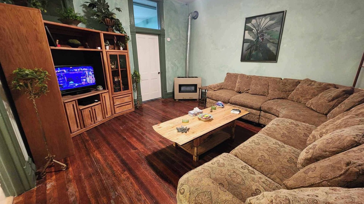 Savanna Apartment | RiverView Lux: 420 Friendly Green Room, with a secret room search