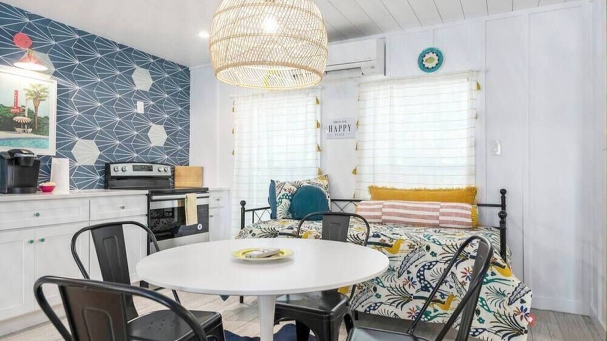 Stonewall House | Riverview Ranch - Hot Tub, Fire Pit & More!