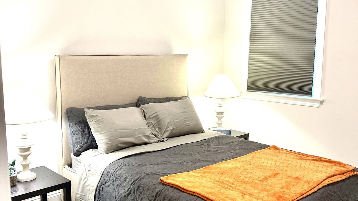 Kipling House | Rm1: Chic and Cozy Private Bedroom
