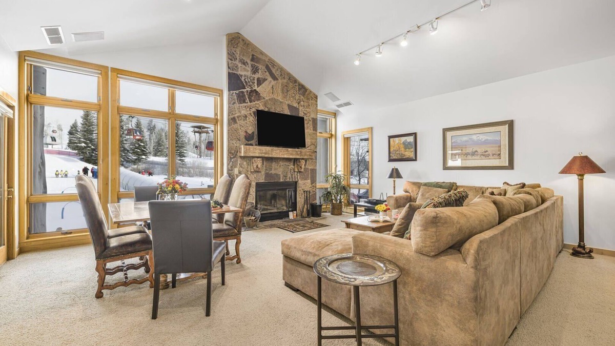 Granite Ridge Condo | RMR: Cody House D Condo in Teton Village