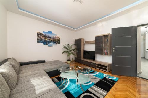Hamor Apartment | RO-LAND Vendégház